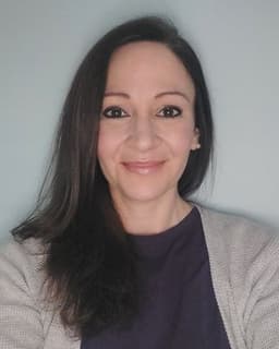 Kristin G Theofanides