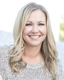 Katie Holtz Valencia