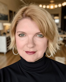 Colleen Saorise Kelly