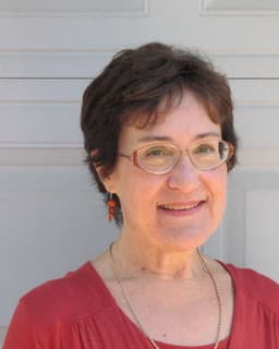 Nancy Neufeld Silva