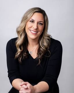 Lisa Lottatore French