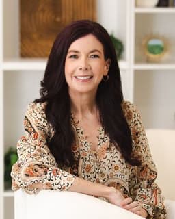 Seanna Crosbie - Anxiety, Trauma, & Relationships