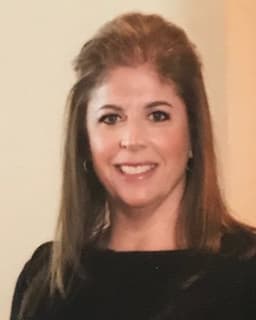 Stephanie O Hopmayer