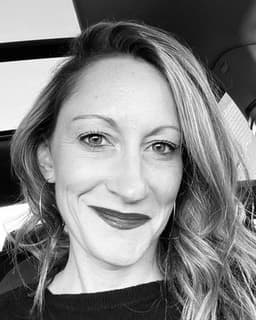 Holly Fisher-Cizinauskas