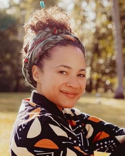 Ella Dufrene, Art Therapist