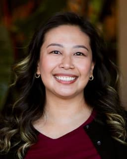 Anna de la Paz Roberts