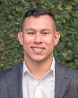 Dr. Daniel Olavarría - Multi-State Couples Therapy