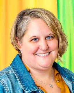 Kelly Hoaglund-Zumstein