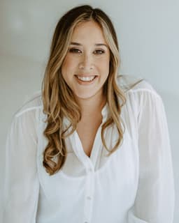 Janelle B Pineda Farias