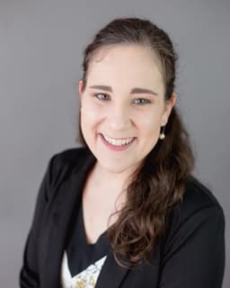 Lauren Samantha Smith