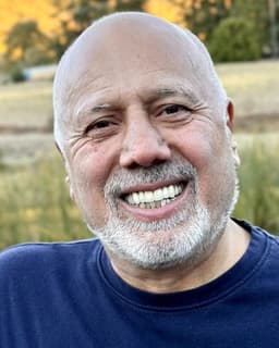 Dr. Romulus Chelbegean