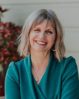 Jessica Peters Malmberg