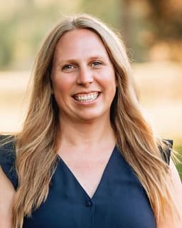 Julie Crowe McCarthy