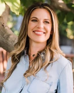 Dr. Courtnay Meletta