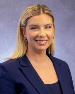 Stephanie C Lafontaine