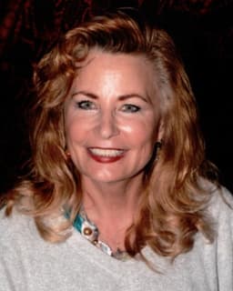 Andrea Dabbs Van Bergen