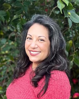 Veronica Perez-Thayer