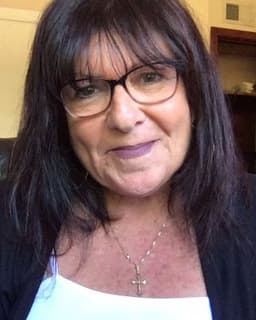 Dorise H Hebenstreit