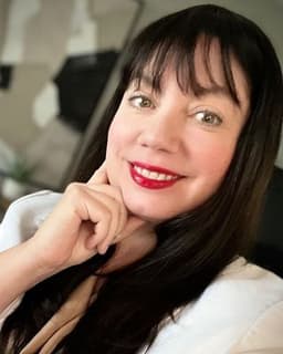 Transcending Trauma for Women | Stephanie Greene