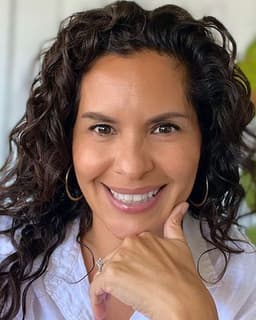 Elizabeth Burgos McGee