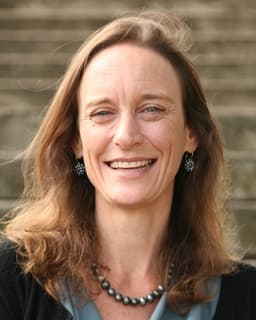 Dr. Alexandra Davidson