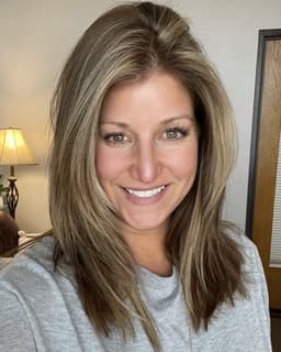 Lauren Nicole Goldberg