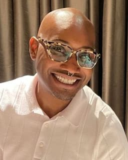 Christopher E Edgar-Smith