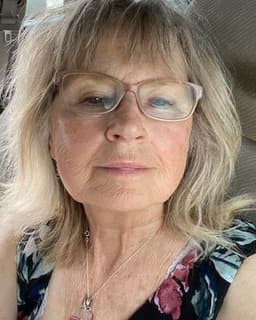 Elaine Amond-Franzen