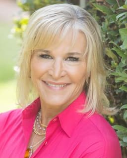 Elizabeth Miller-Ketamine Assisted Psychotherapist