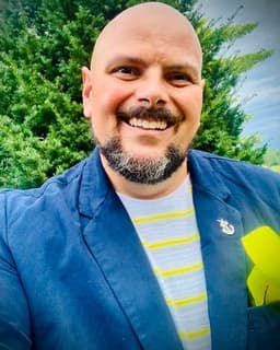 Presencing Therapy PLLC