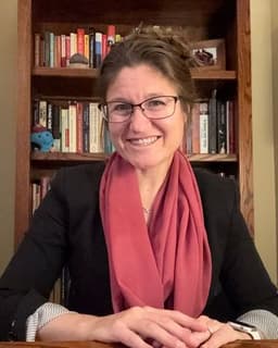 Dr. Sarah D Wolf-Gramzow