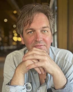 Alistair James Highet