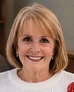 Jennifer Ross Sawyer