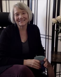 Dr. Lora C Eiswerth-Cox