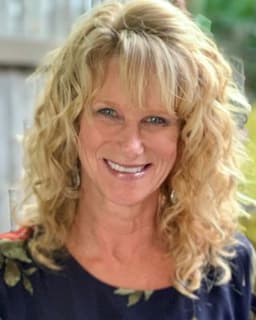 Traci Breniser (Hawkins) Wilson