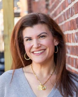 Jessica Foley, Cert. Sex & Postpartum Therapist