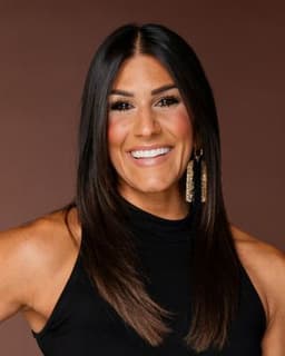 Stephanie Hanneken-Fmr Robertson