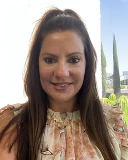 Stephanie Buttacavoli