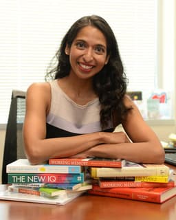 Tracy Packiam Alloway