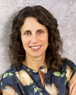 Deborah Birch-Gaytan