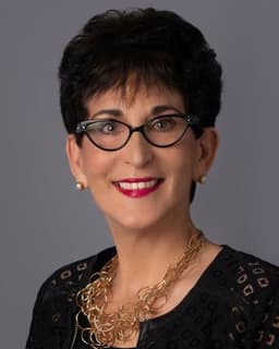 Dr. Laura Streyffeler