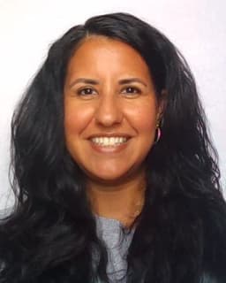 Analilia Morales-Mackay