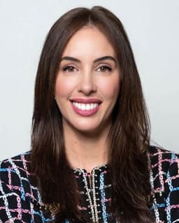 Dr. Valeria Rivera-Smith