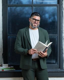 Luis Torres (Inspira Counseling Center)