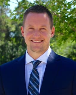 Dr. Matthew Rochefort