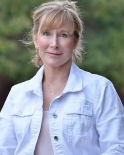 Suzette Turner-Clark