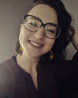 Kathleen G Katsikeas