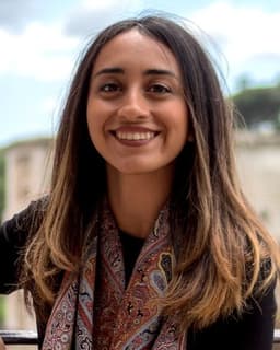 Amanda Shahrzad Sororourbakhsh