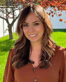 Ashley Bloom- Immediate Availability