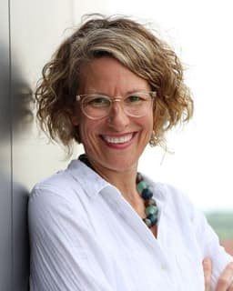 Beth Haytmanek Therapy LLC